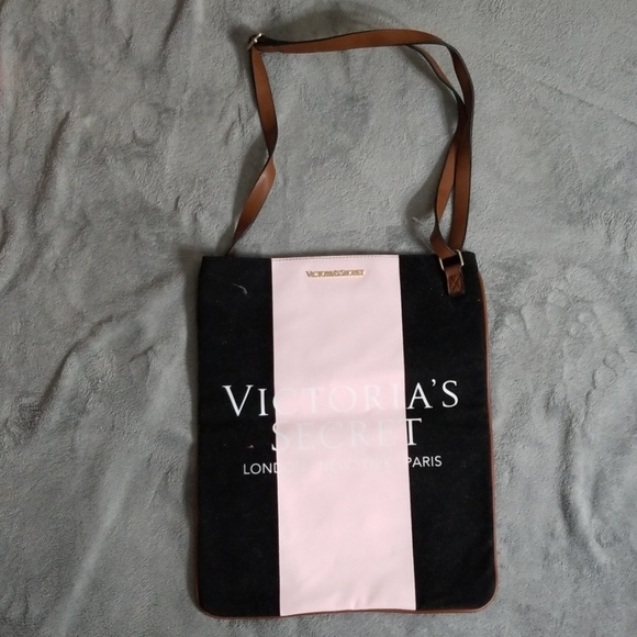 Victoria's Secret Handbags - NEW VICTORIA'S SECRET CROSSBODY TOTE PURSE RARE STATEMENT BAG